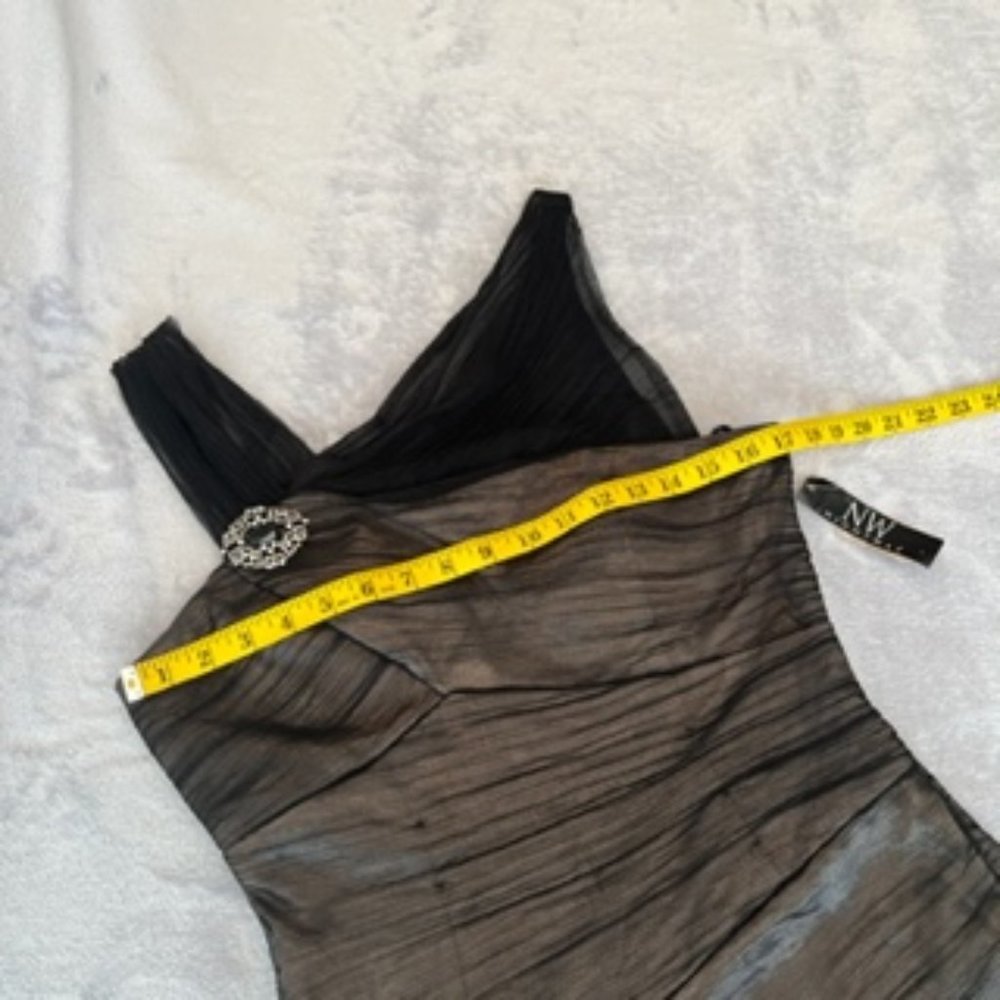 Night Way Women's Dress With Brooch Pin 8 - Picture 8 of 15